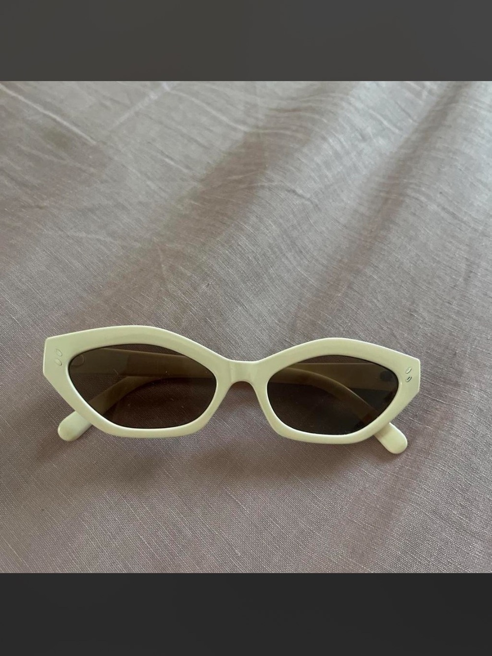White Cat Eye Sunglasses 🐈🐈🐈🐈 SAD Eyewear